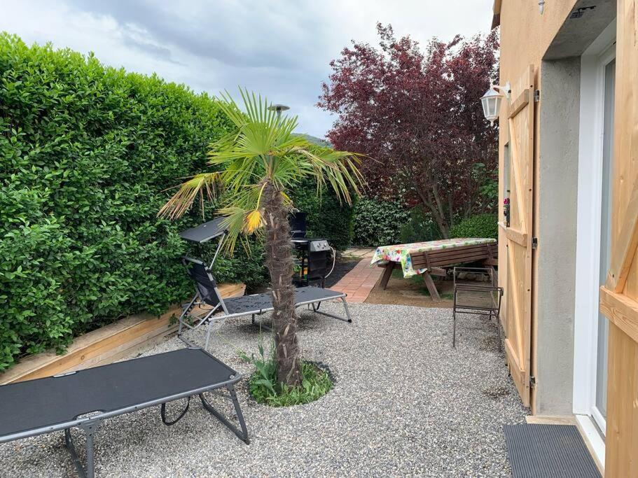 Appartement Avec Jardin Prive Greoux Les Bains Au Bord Du Verdon Eksteriør billede